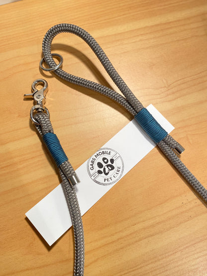 Handmade grey Snout & About leash with custom colours and safety clasp, crafted from durable marine rope – Gabs Mobile Pet Care

